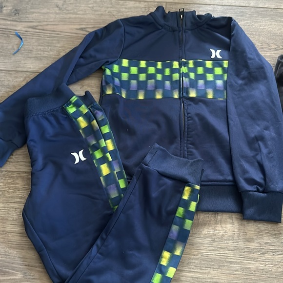 2 HURLEY sweatsuits sz6 - Picture 2 of 5